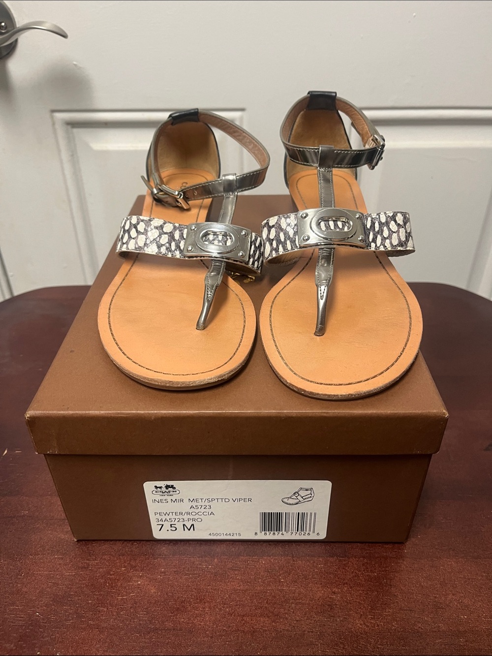 NEW Coach Ines Mir sandals size 7.5